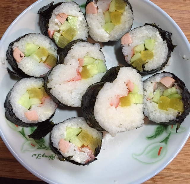紫菜卷寿司
