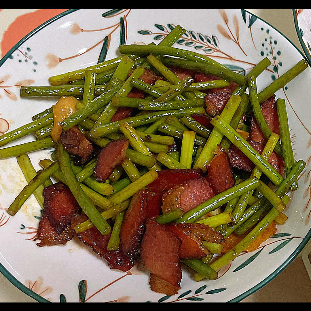 蒜苔炒腊肉