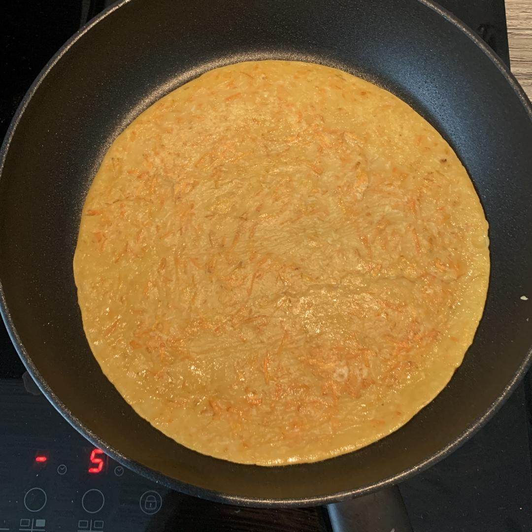 胡萝卜鸡蛋煎饼