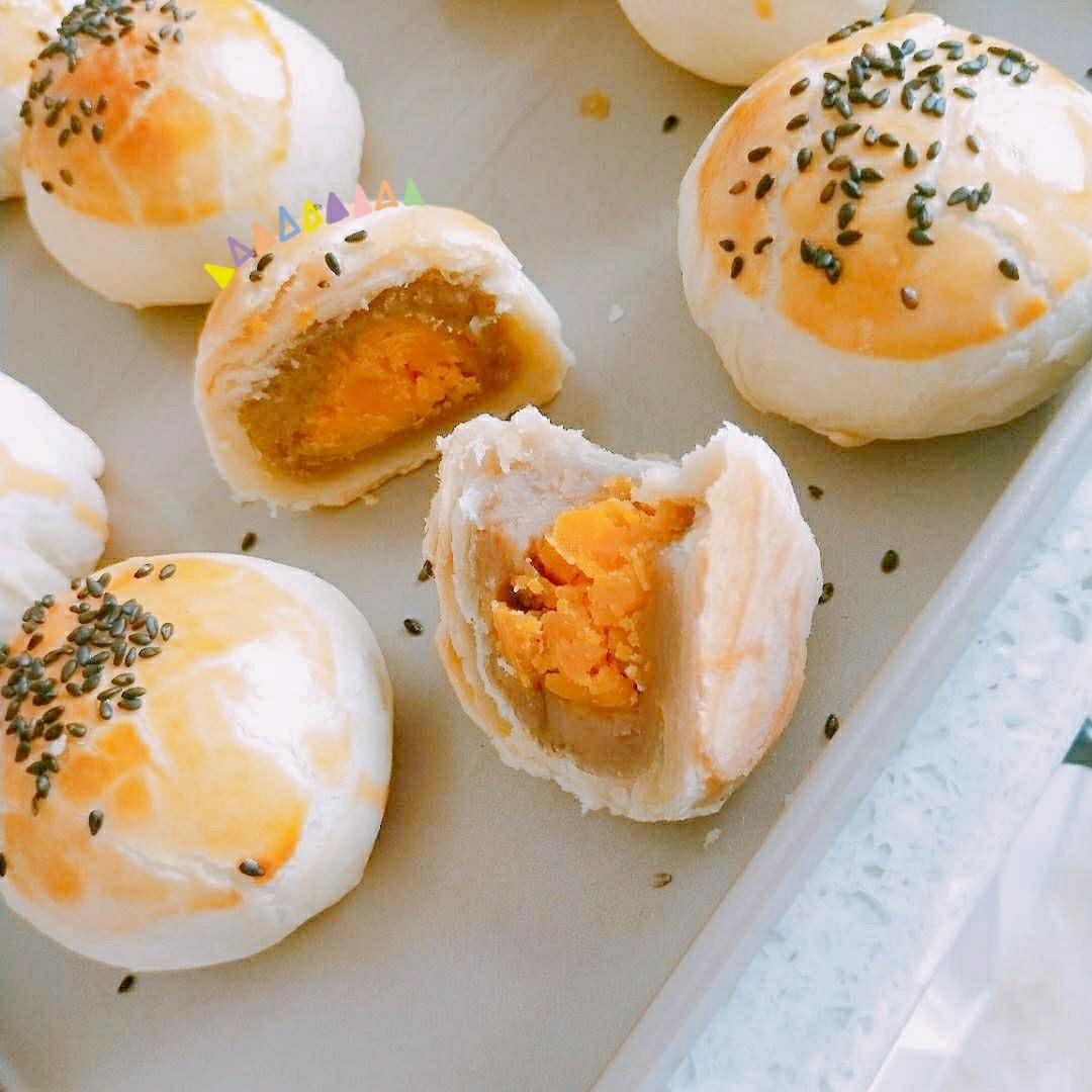 蛋黄酥