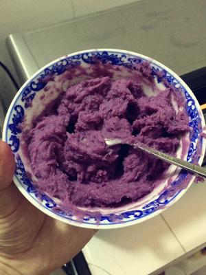 紫薯蛋糕卷（低卡低糖）新手也能做好哦的做法 步骤3