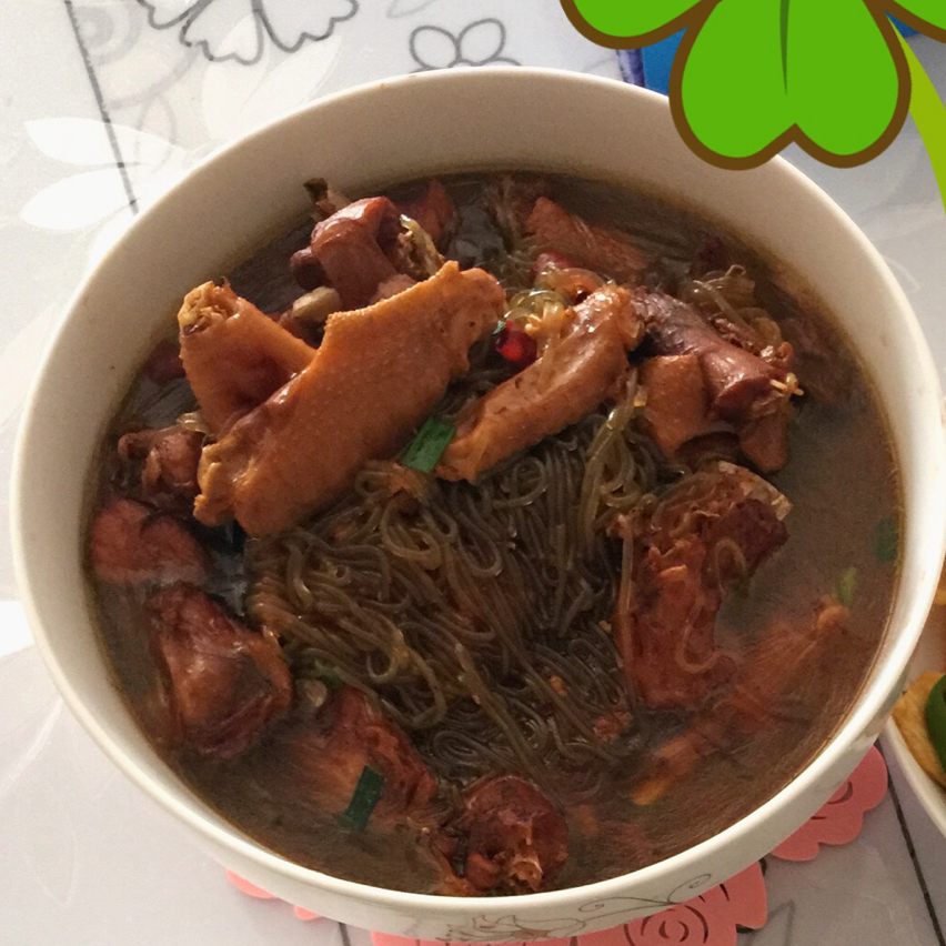 小鸡炖蘑菇