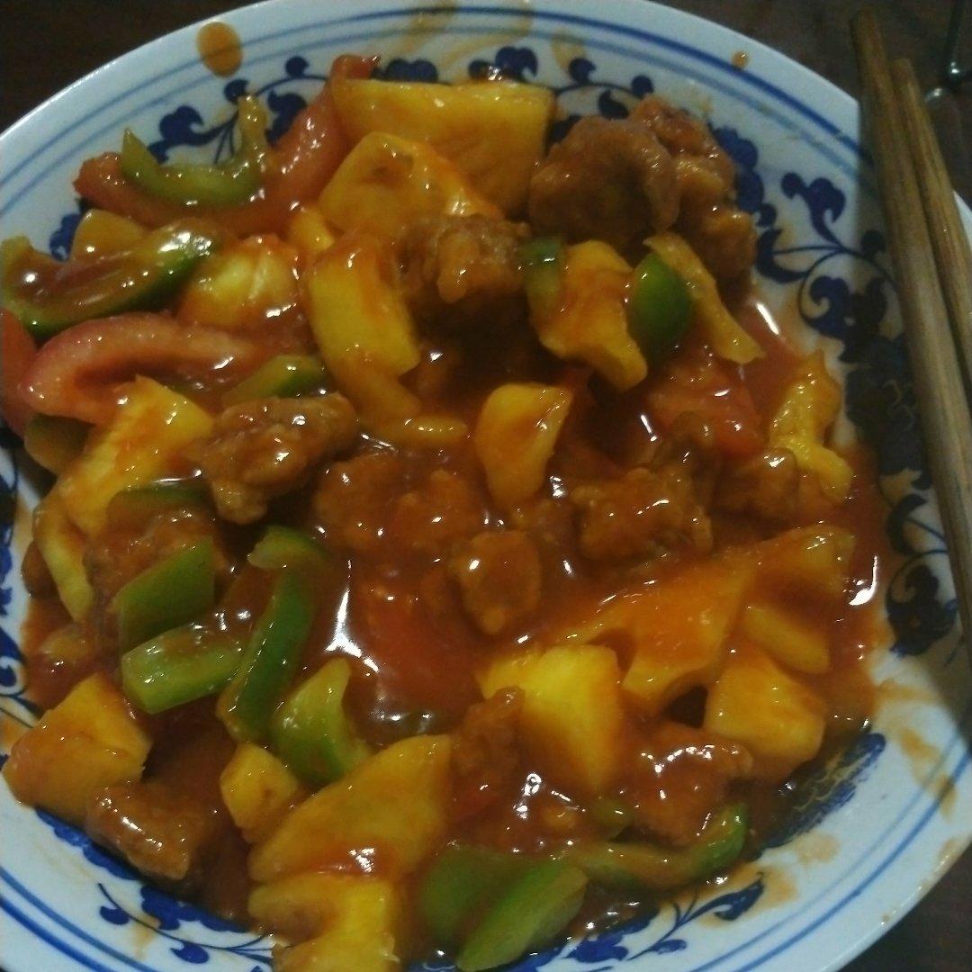 菠萝咕噜肉