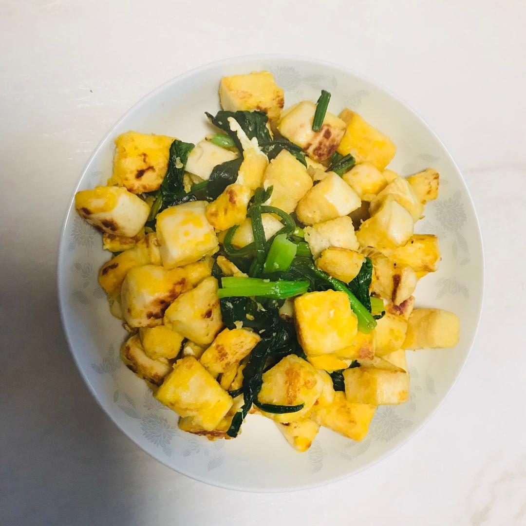 小粒圆做的鸡蛋炒馍