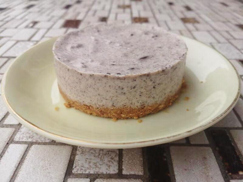 【奥利奥冻芝士蛋糕】拯救新手的免烤美味甜点