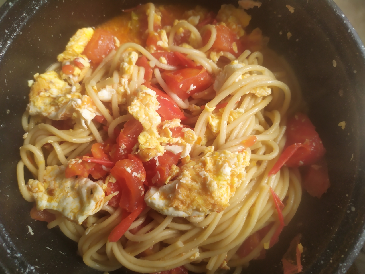 番茄鸡蛋酸汤面的做法 步骤1