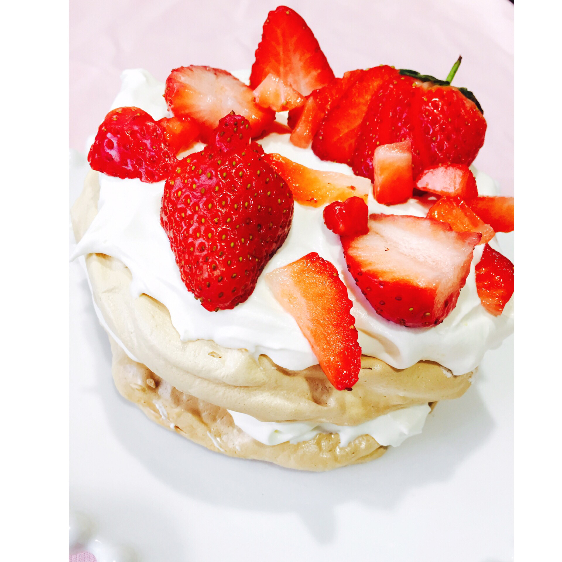 帕夫洛娃蛋白甜饼裸蛋糕 Pavlova