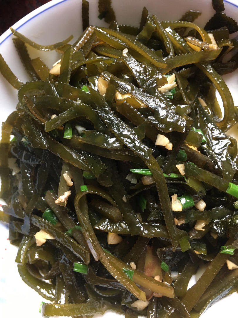 厨届白丁做的清炒海带丝
