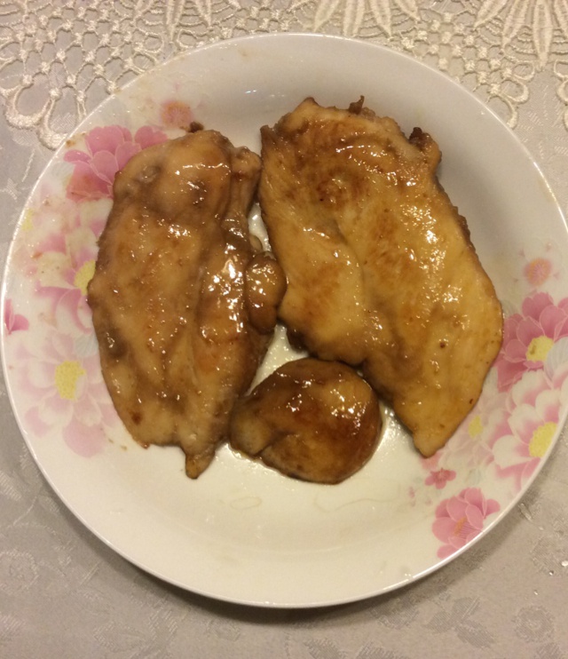 蜂蜜香草煎鸡脯