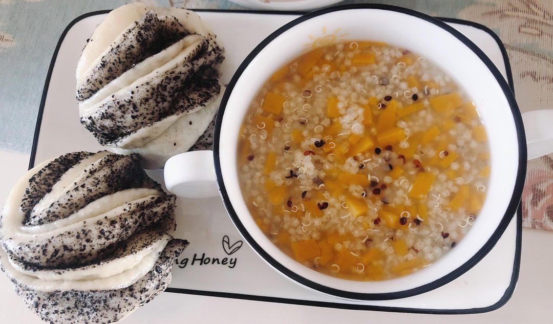 超可爱的【黑芝麻花卷】