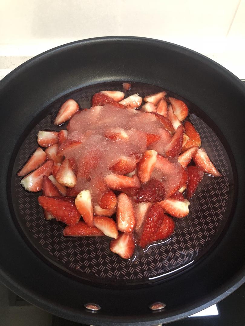 【曼达小馆】下午茶系列：超大大大颗的草莓果酱