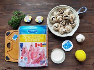 🦐虾的王炸吃法💥蒜香奶油北极甜虾焗蘑菇的做法 步骤1