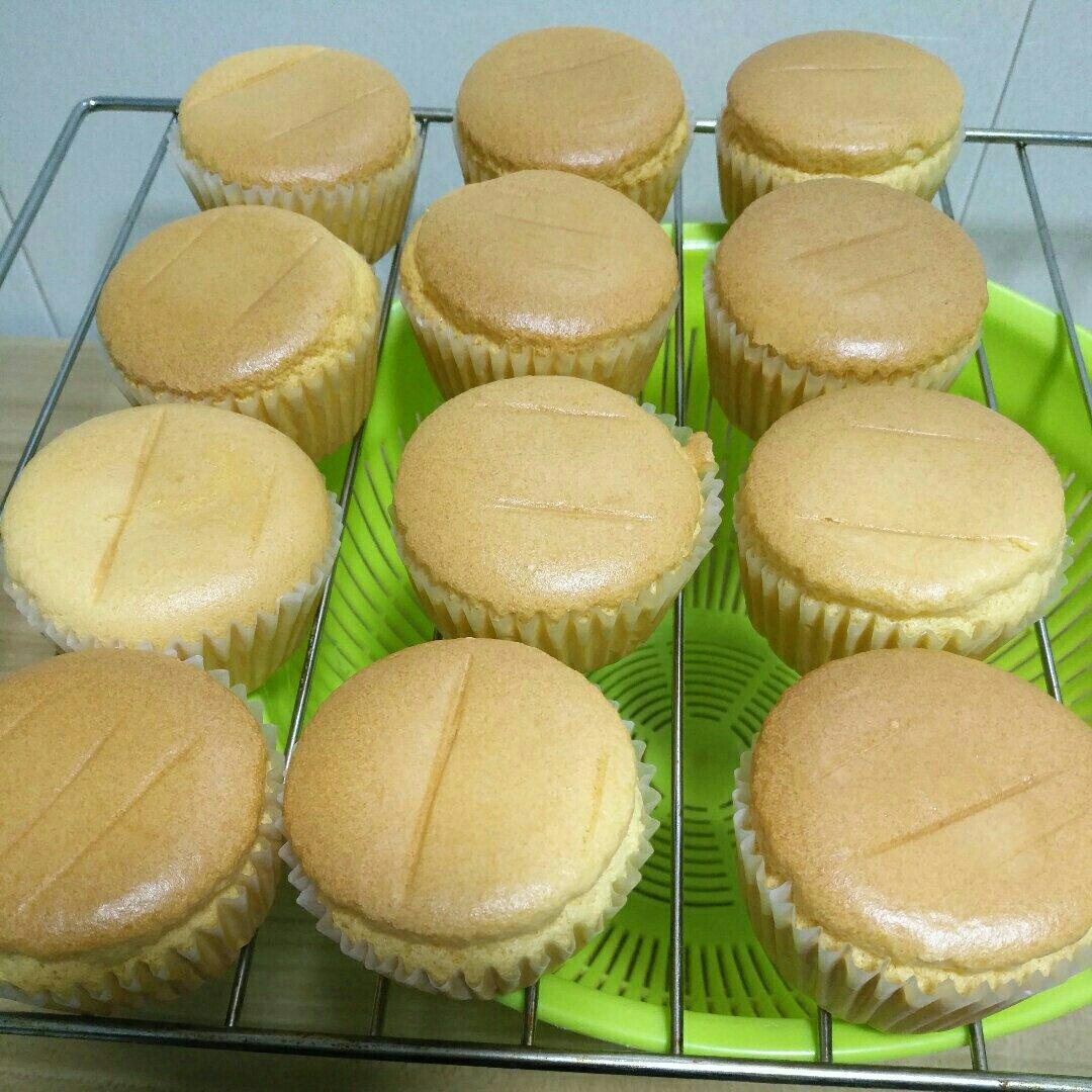 《Tinrry+》戚风蛋糕（6寸配方）（基础、超详细教程）