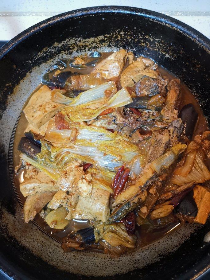 东北铁锅炖鱼（海杂鱼）