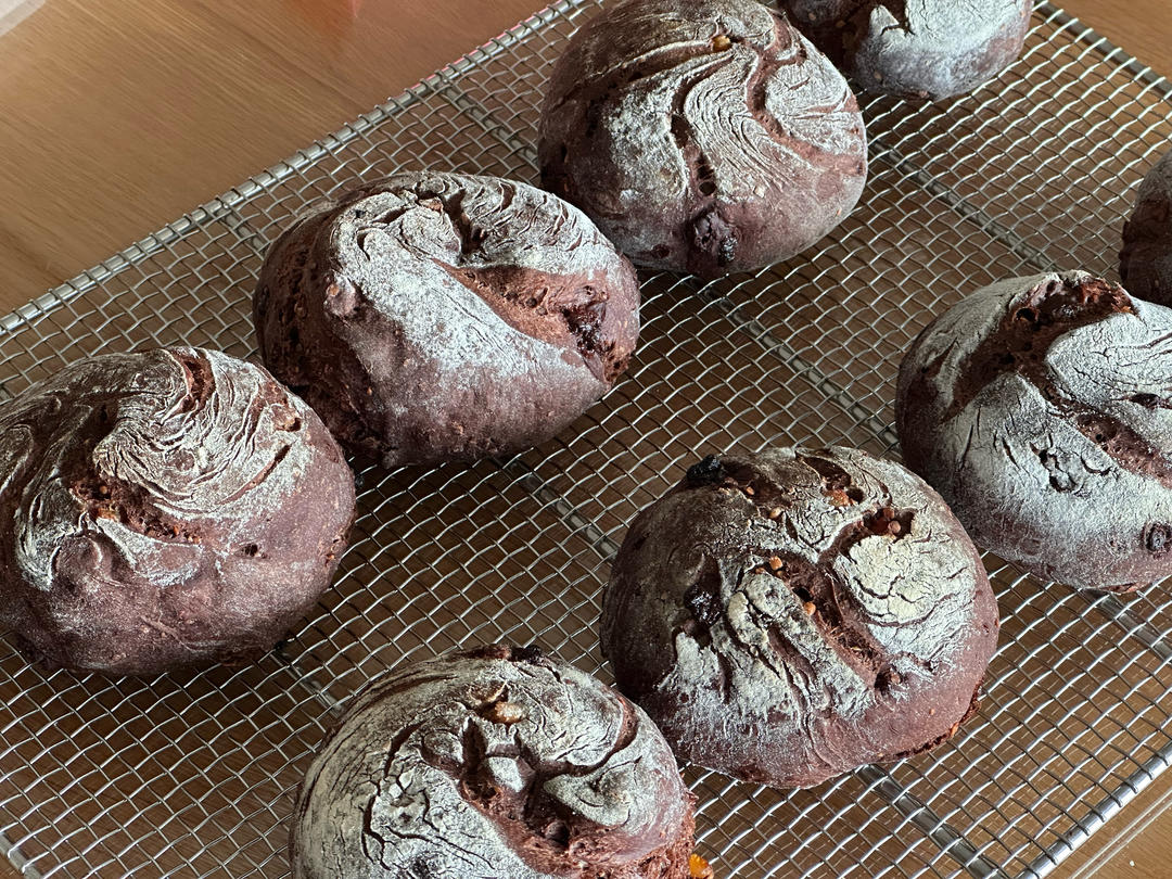 布朗尼面包是什么味儿？到底还不好吃！