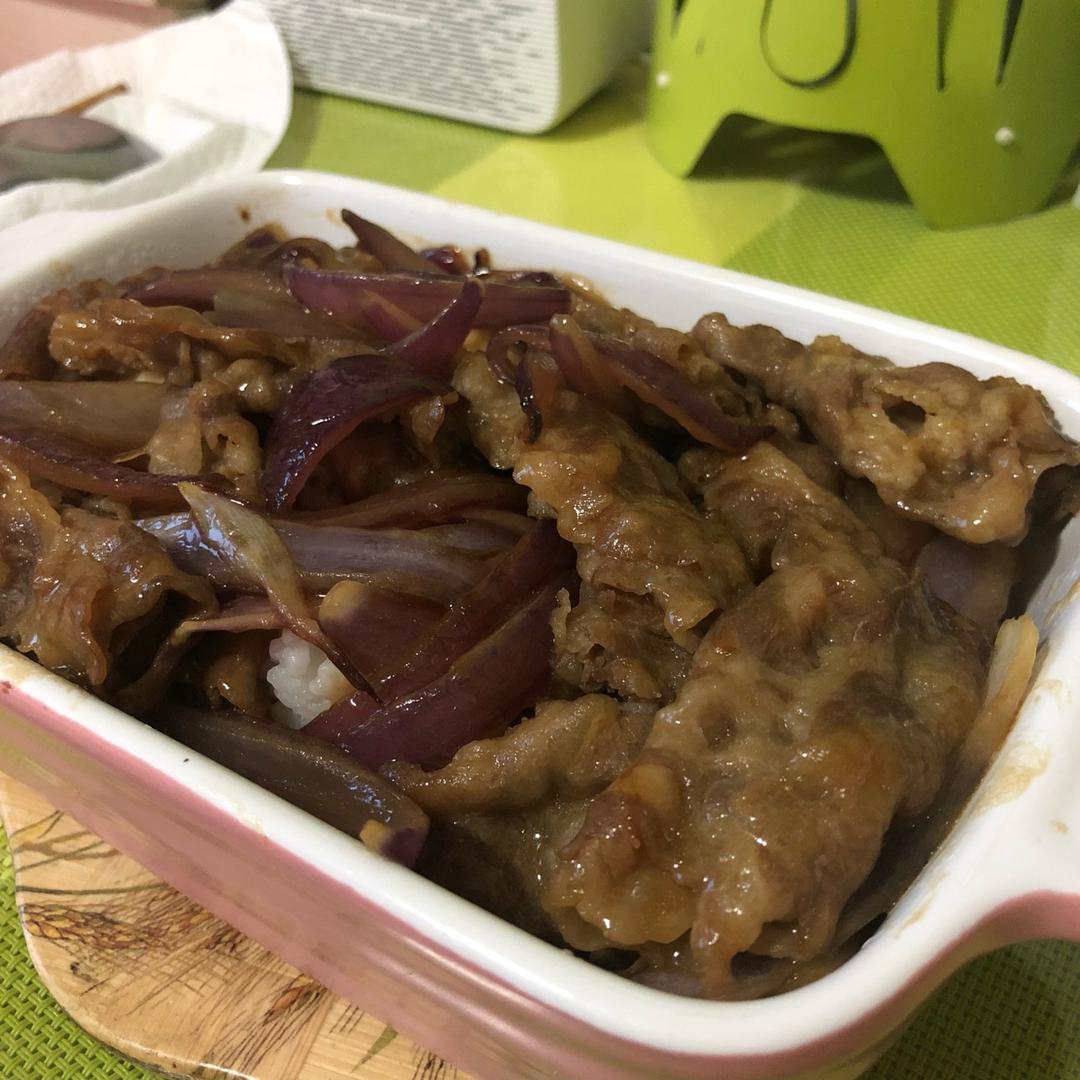 肥牛饭
