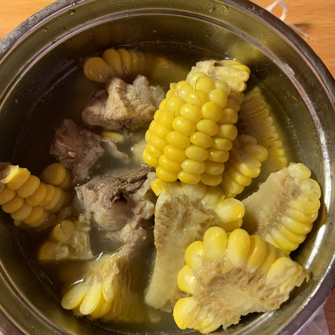 玉米排骨汤