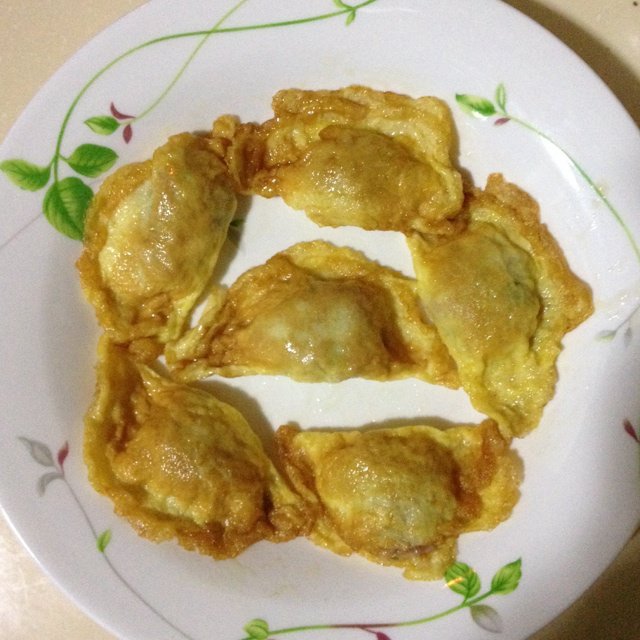 肉末蛋饺