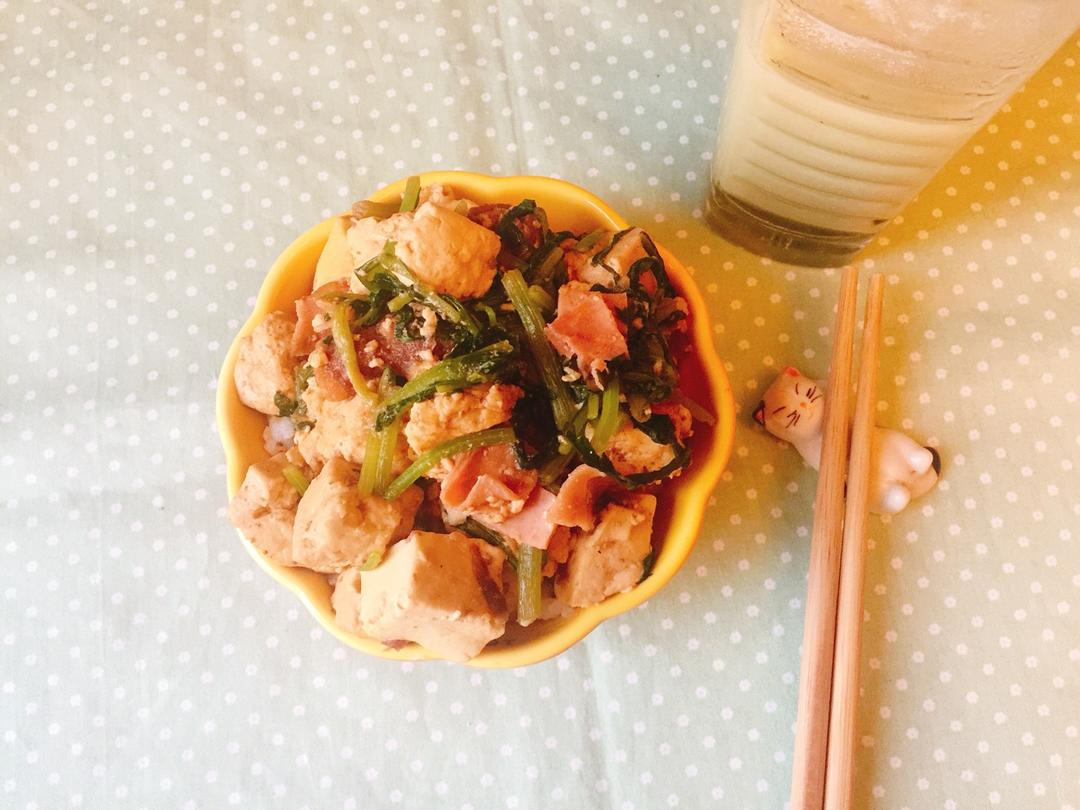 每天，叫醒我的是早餐