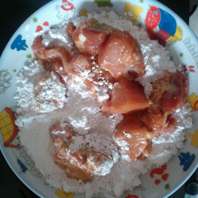 广式酸甜排骨的做法 步骤3