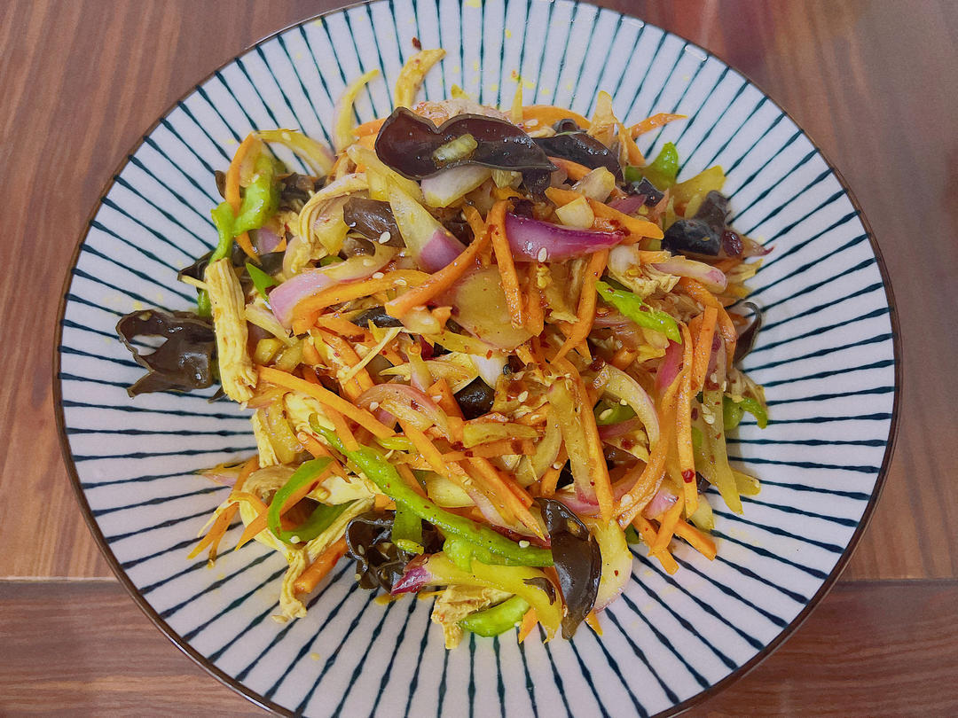 🔥鸡胸肉这样做.不柴不腥又入味.简直太好吃了！