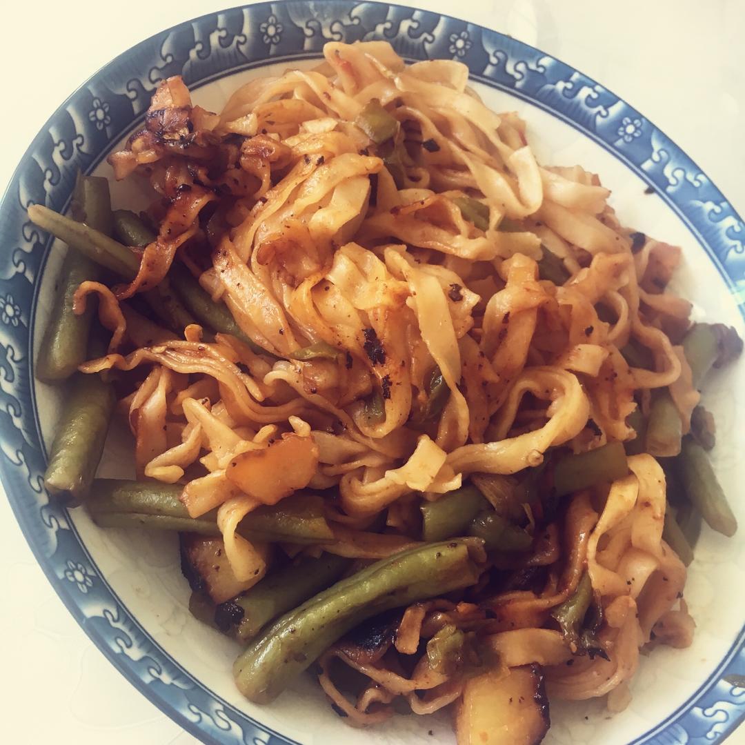 豆角焖面