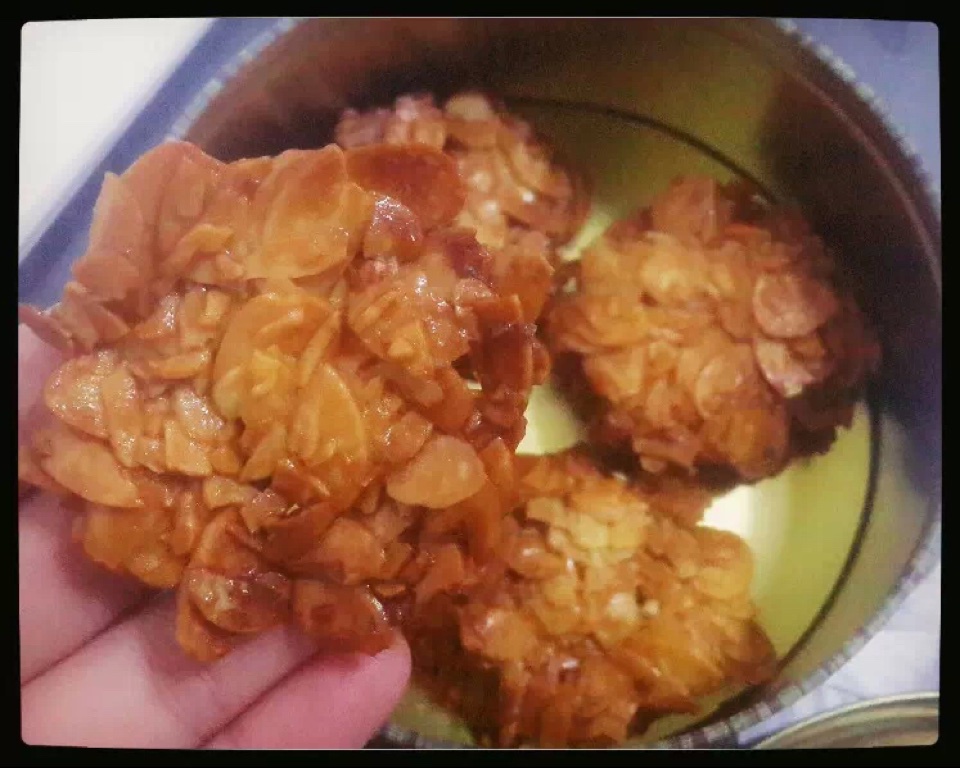 Pierre Herme的杏仁瓦片