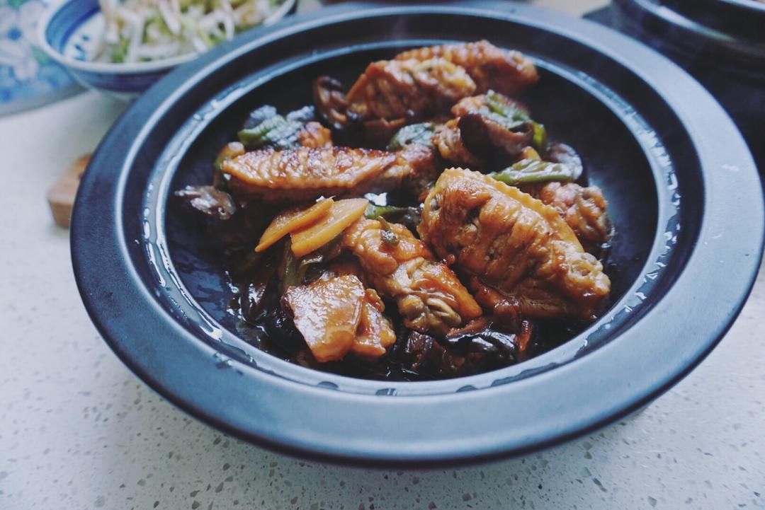 黄焖鸡米饭