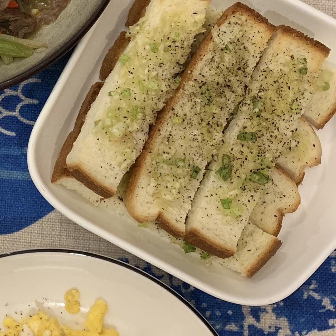 香蒜面包条