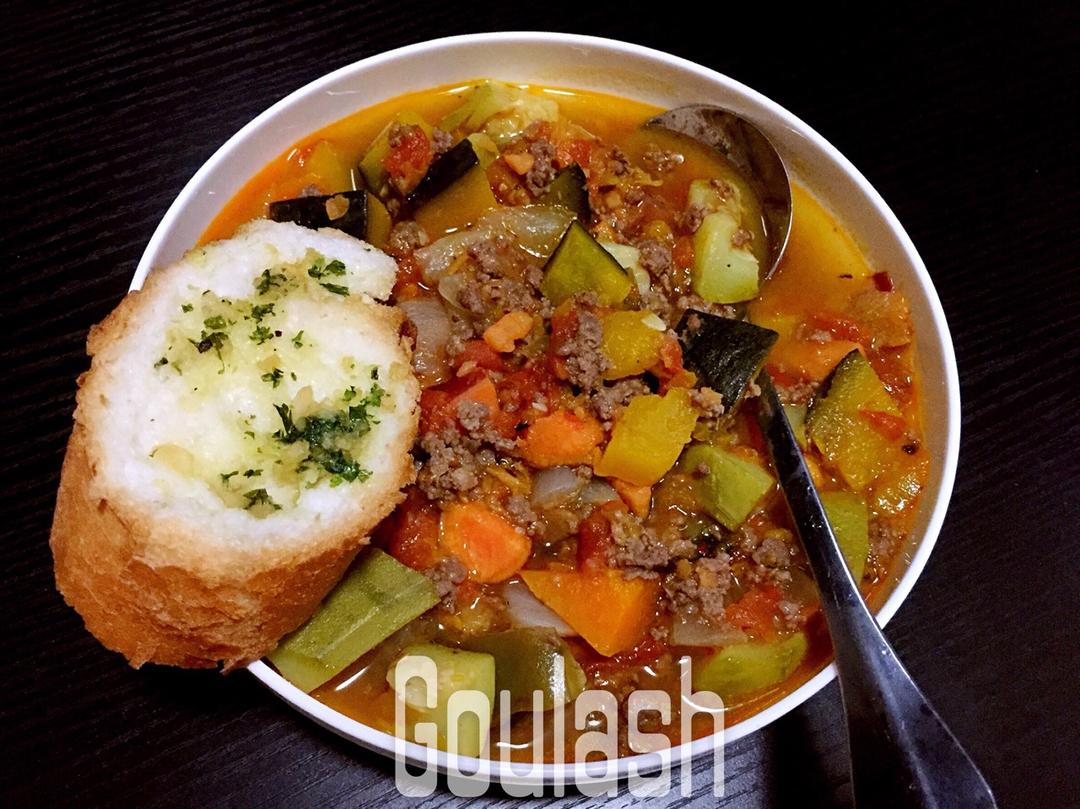 【健康三餐】南瓜红薯牛肉Goulash