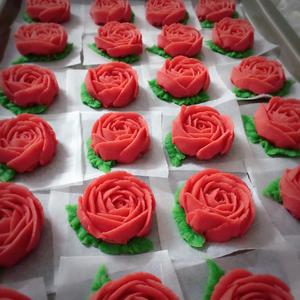 烤豆沙玫瑰花—来自韩国的美食的做法 步骤5