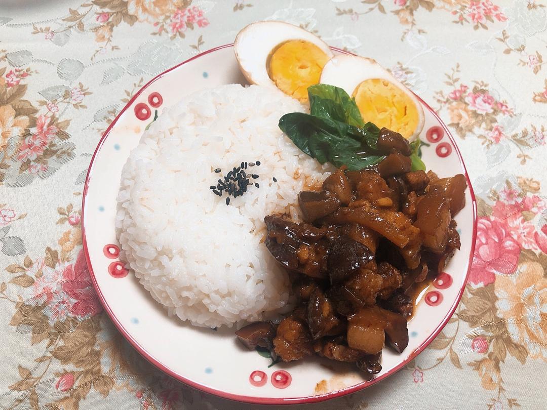 在家也能做的卤肉饭