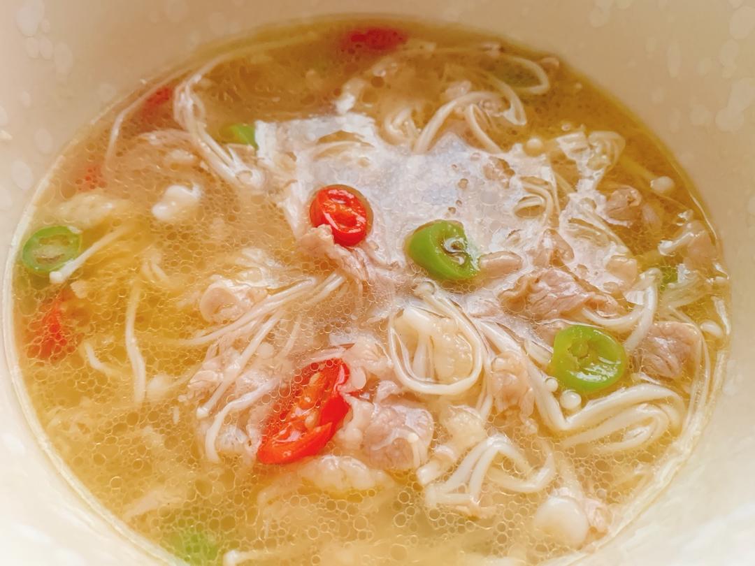 酸汤肥牛