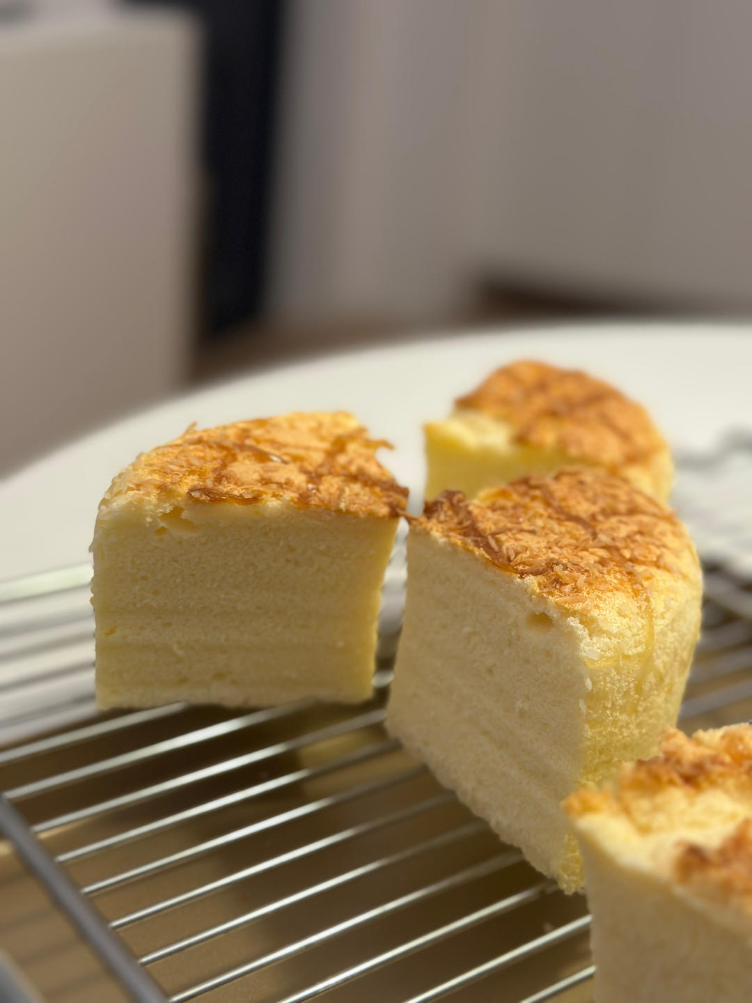 6寸香妃古早蛋糕零失败配方，烫面法口感湿润绵密屡试不爽，完胜戚风蛋糕