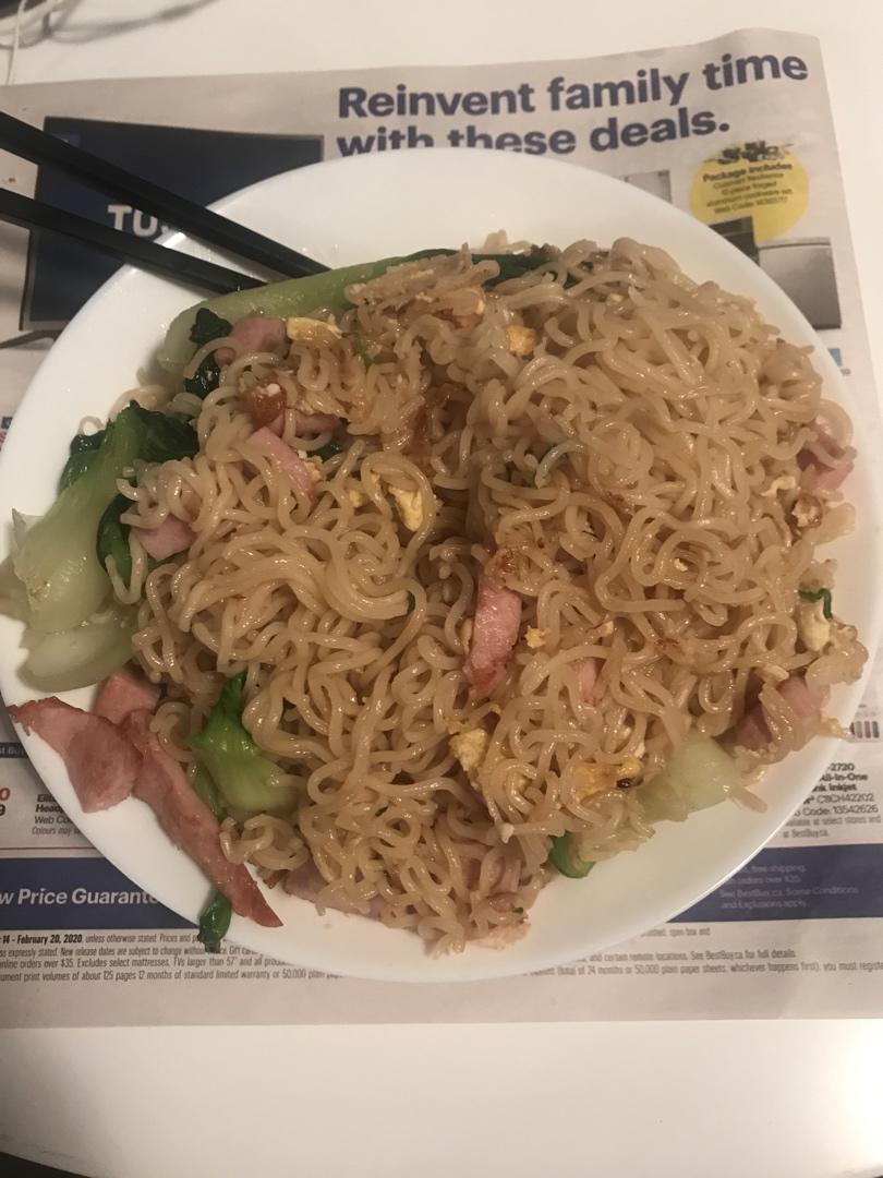 炒方便面￨幸福感爆棚