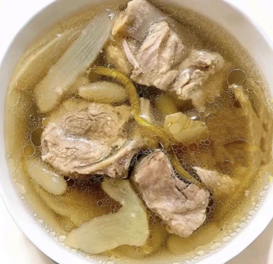 石斛麦冬莲子汤的做法