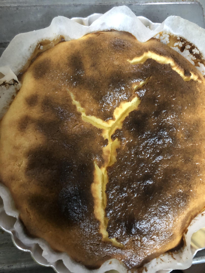 巴斯克芝士蛋糕 basque burnt cheesecake (浓郁型)