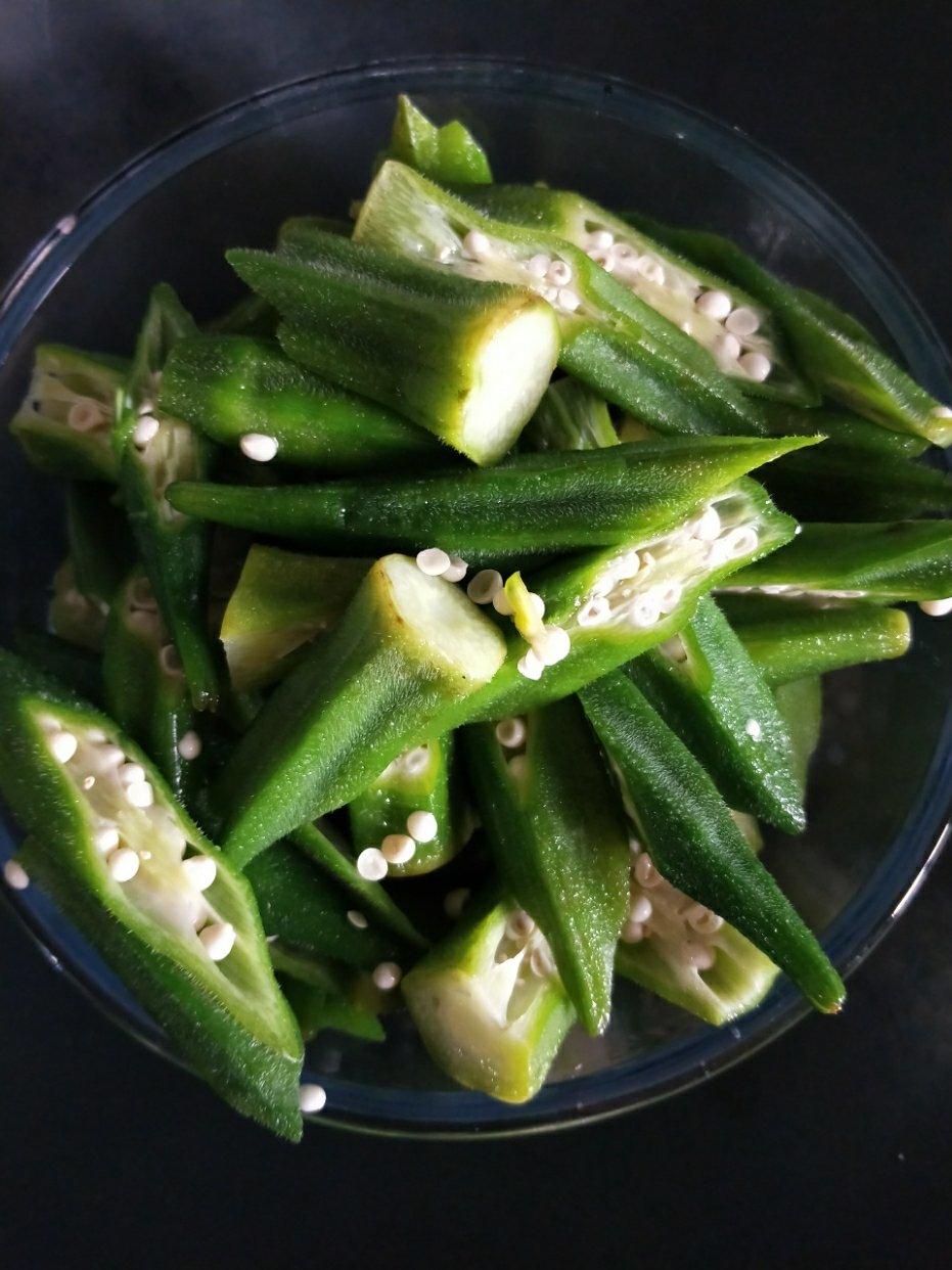 家常菜～蒜香秋葵