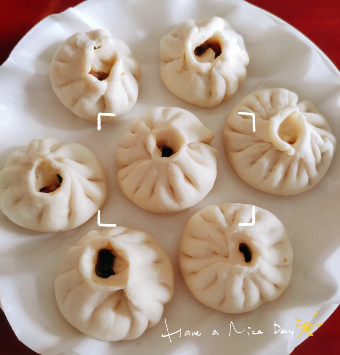 快手发面小笼包