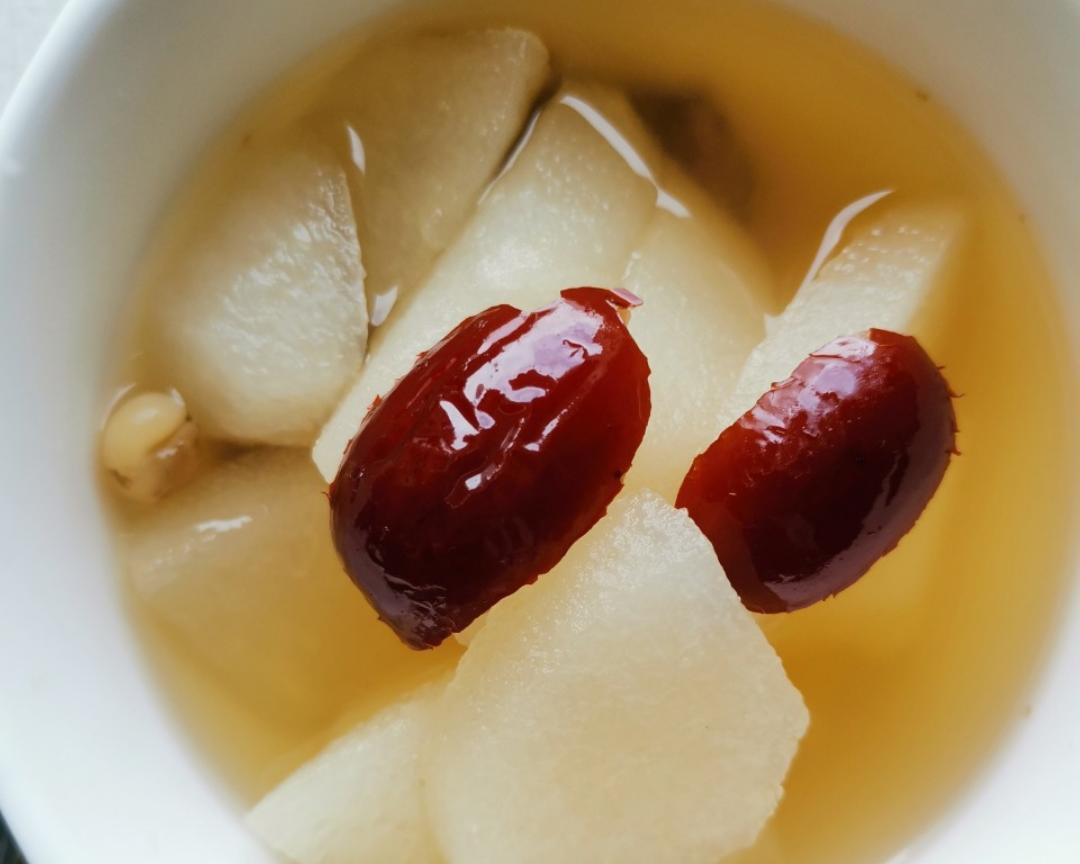 润秋燥，川贝甘草雪梨汤