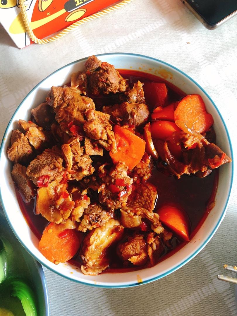 【红烧羊肉煲】