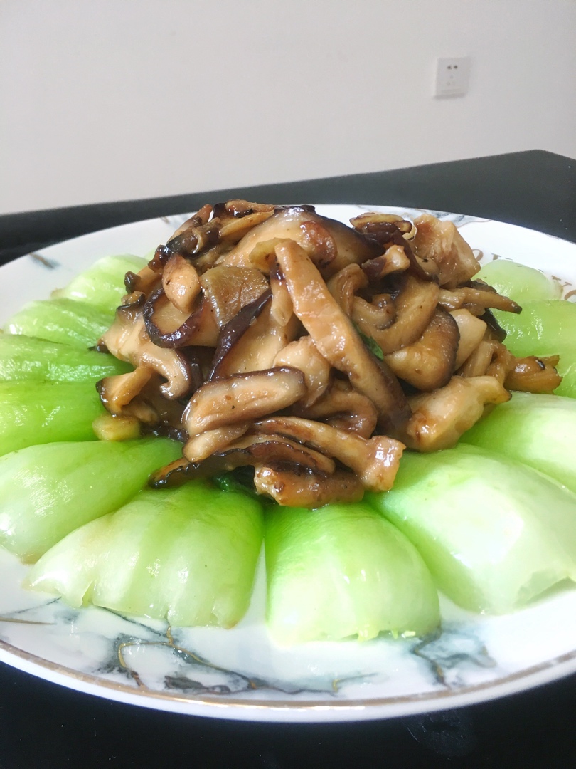 🌸香菇炒油菜🌸怎么炒都好吃😏❗️❗️