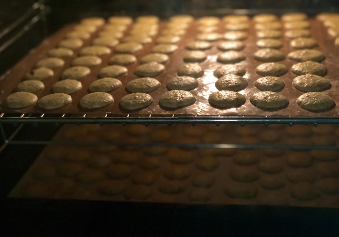 脆香 鸡蛋芝麻薄饼