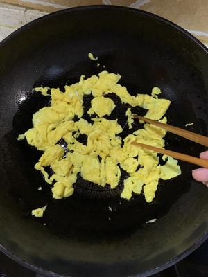 好吃得差点舔锅底的 — 【蕃茄鸡蛋面】🍜的做法 步骤5