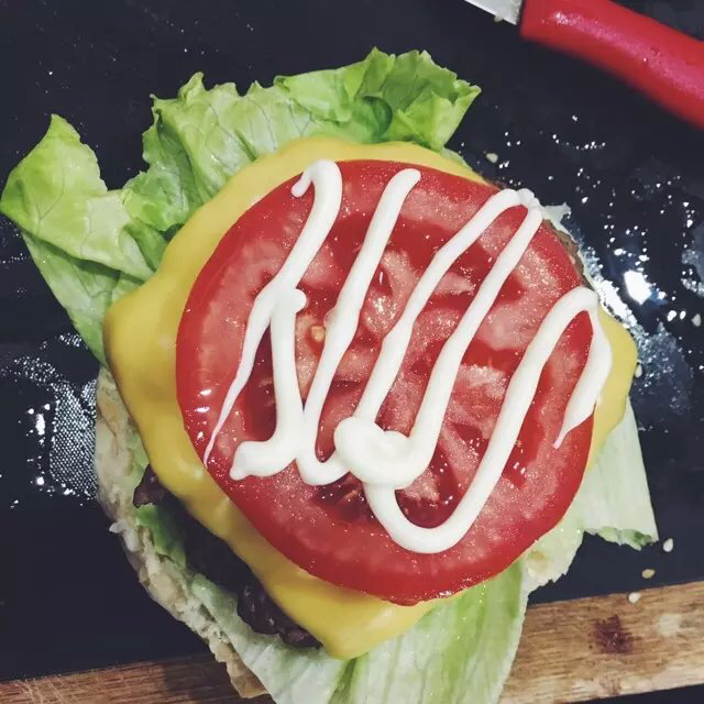 君之“巨无霸”---双层肉饼吉士汉堡