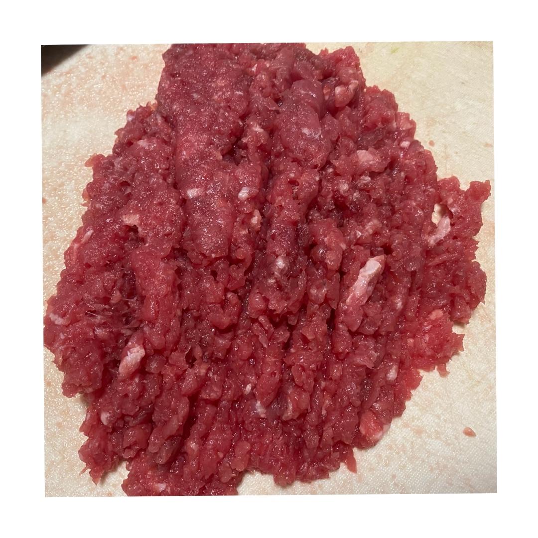 鲜美多汁的洋葱牛肉包子
