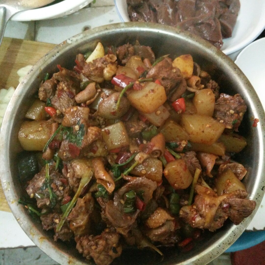 干锅魔芋烧鸭子