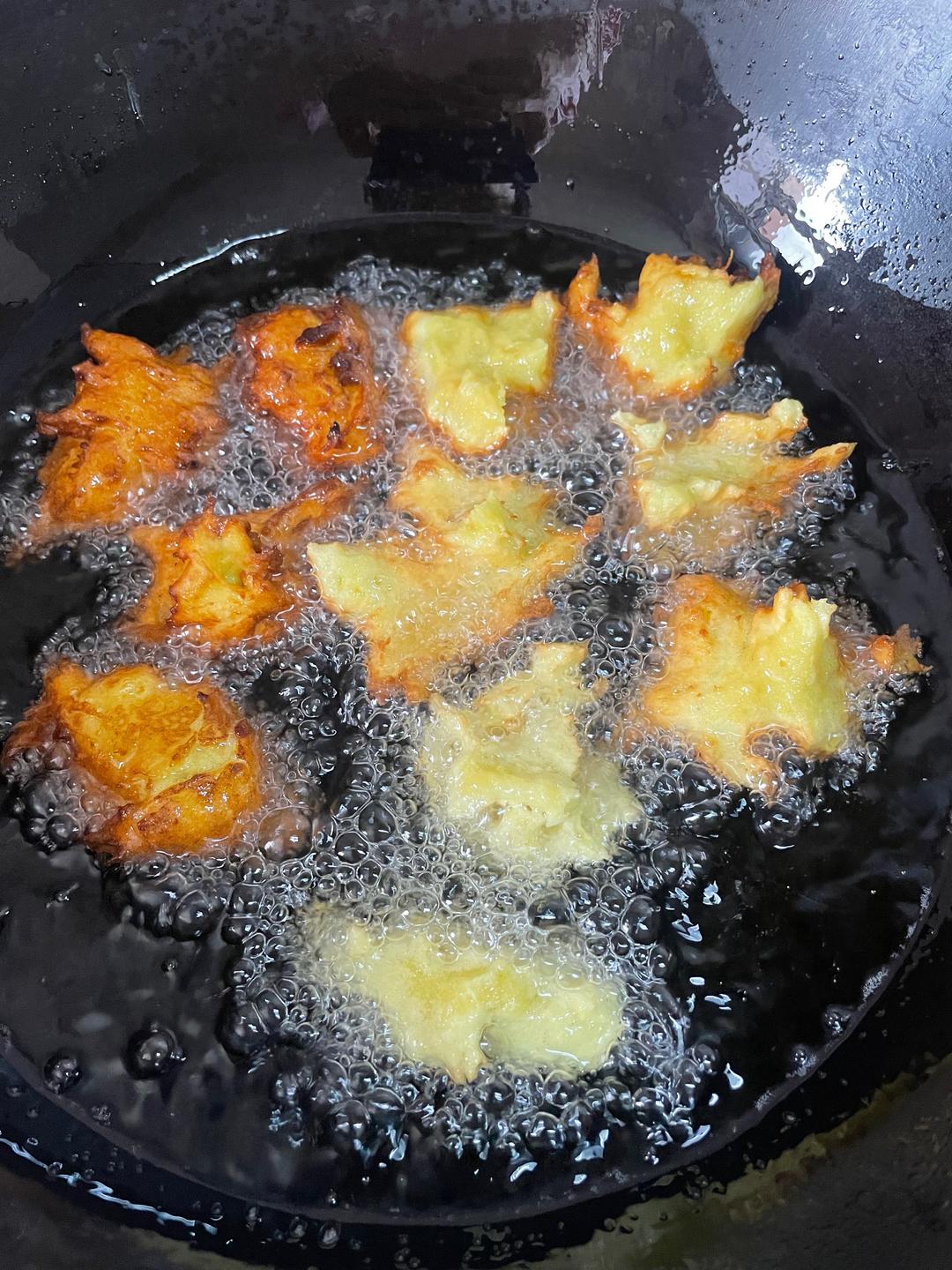 上手容易🍡QQ香甜的炸地瓜丸子，过年饭桌上必做小甜品🍮