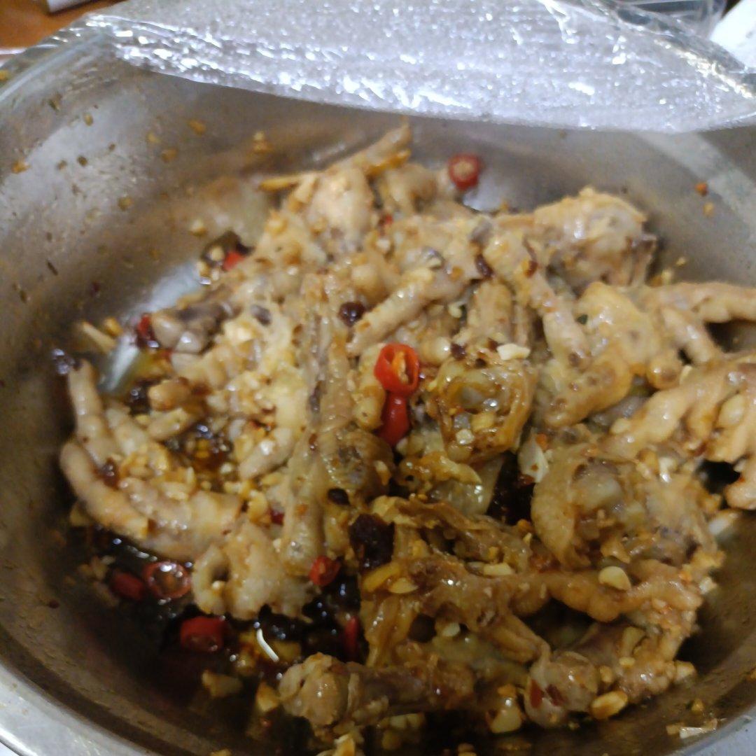 卖了十几年鸡爪的阿姨教我做的蒜香鸡爪