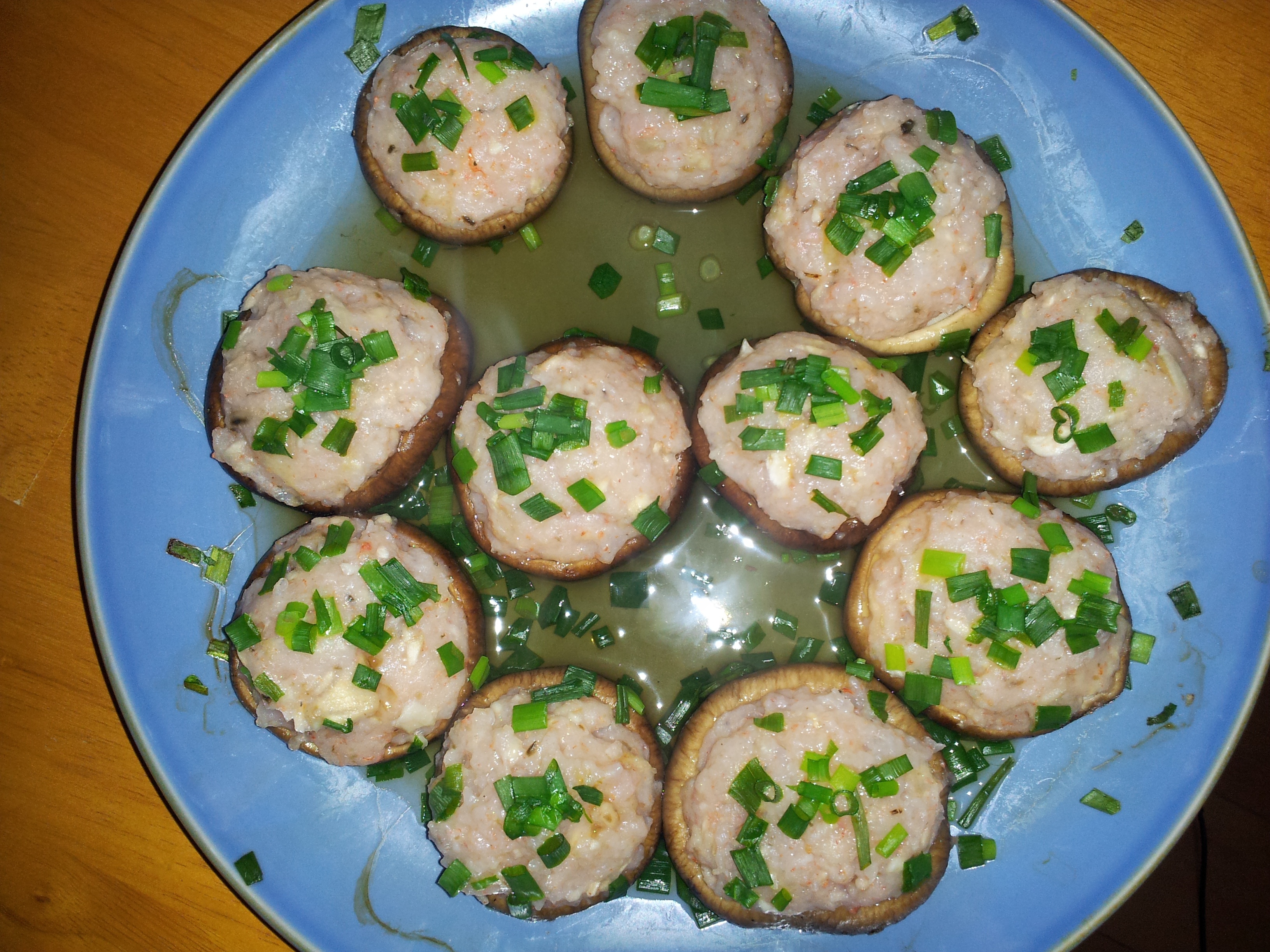 香菇蒸虾盏